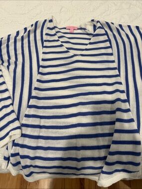 Lilly Pulitzer Blue and White summer weight Striped V-Neck Sweater
